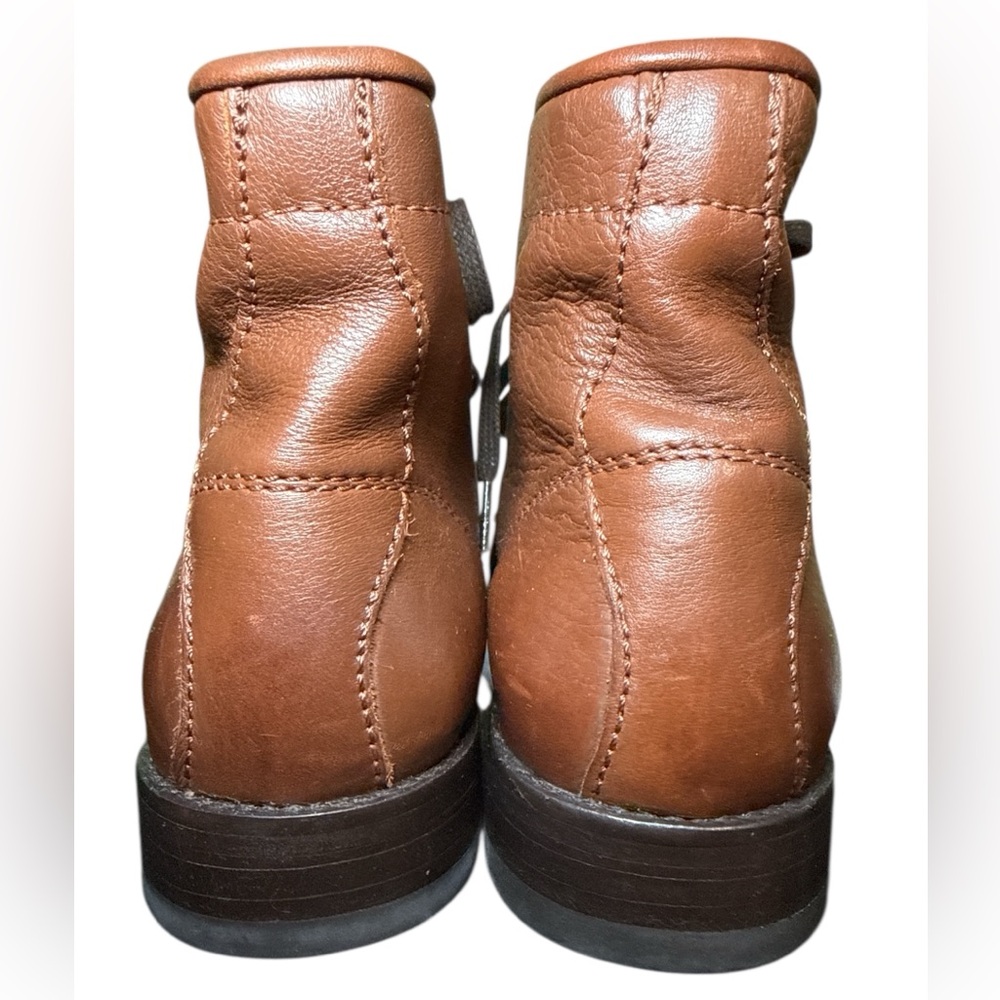 Like New! Frye Brown Lace Up Leather Boots size 7 - Picture 8 of 8